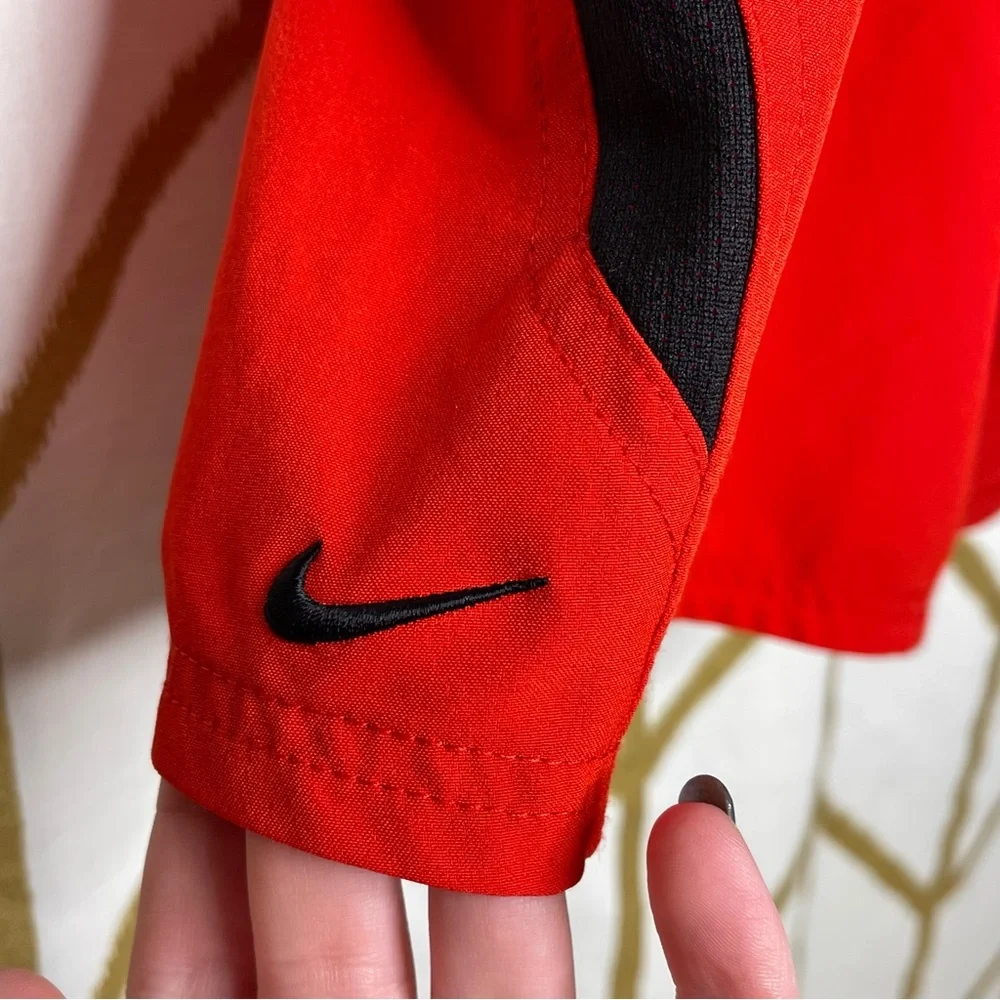 Nike excellent smoke